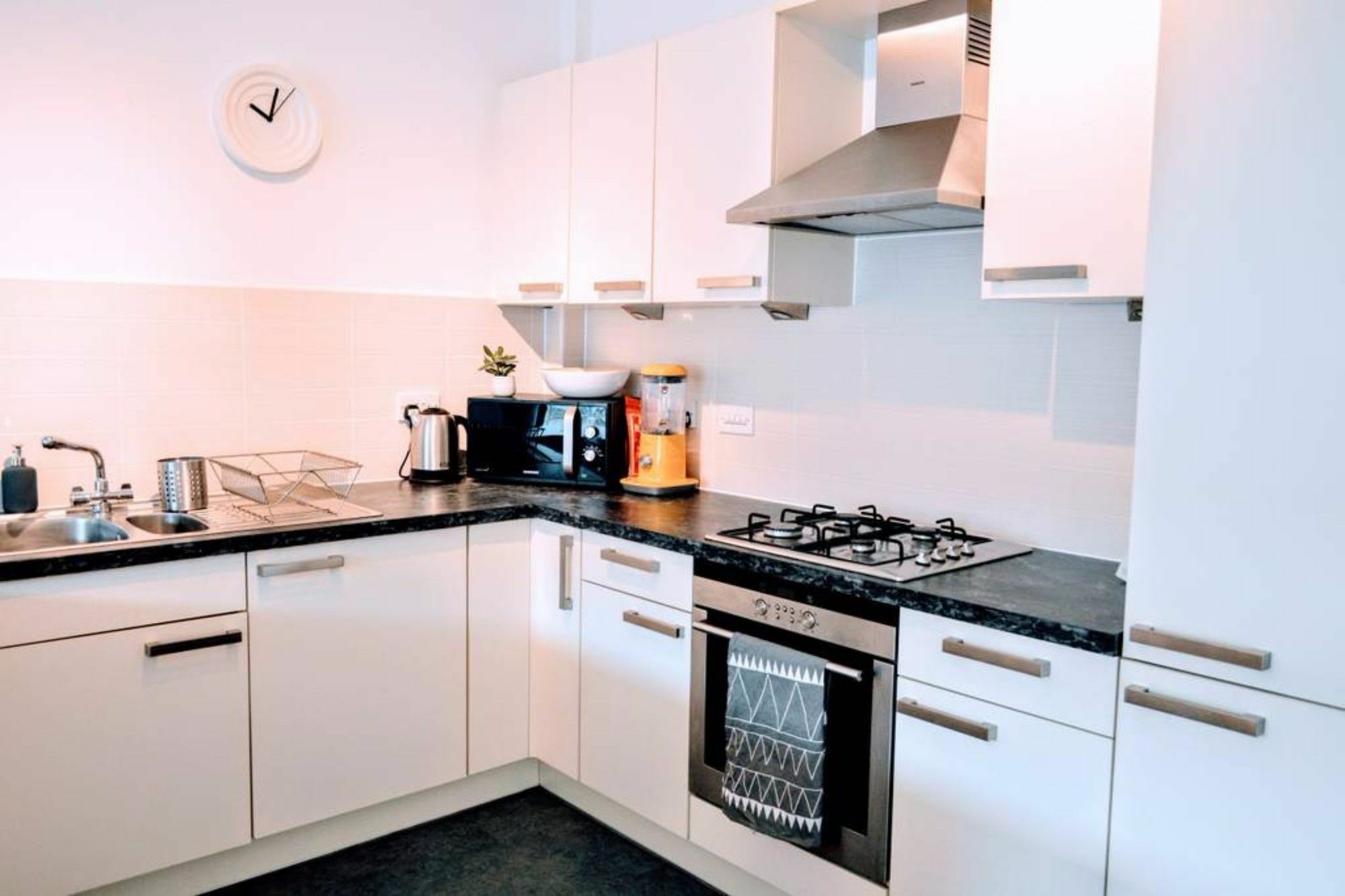 Beautifully Renovated Apartment -Central Edynburg Zewnętrze zdjęcie